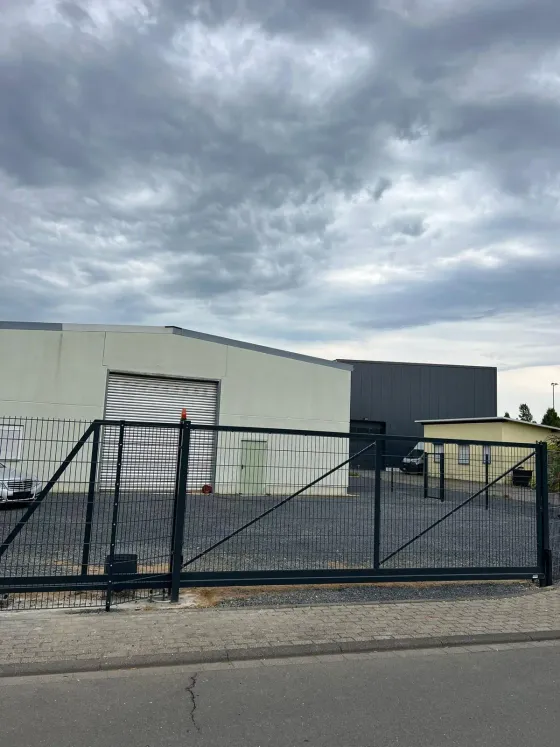 Industriezaun in Barsbüttel - fachgerechte Ausführung vor Ort